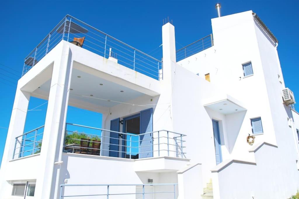 Вилла Georgia'S House Aegina Экстерьер фото