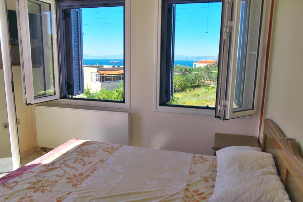 Вилла Georgia'S House Aegina Экстерьер фото