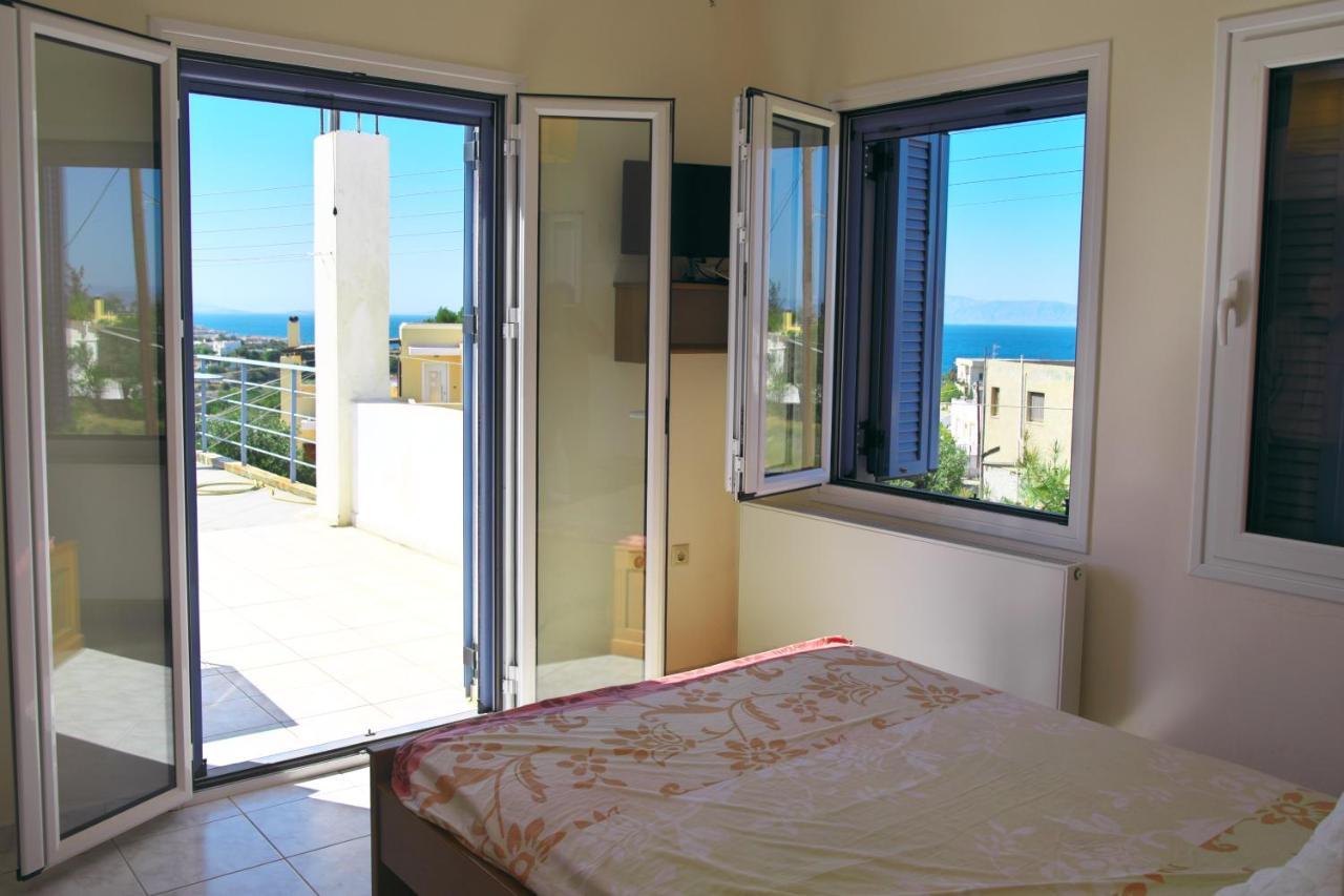 Вилла Georgia'S House Aegina Экстерьер фото